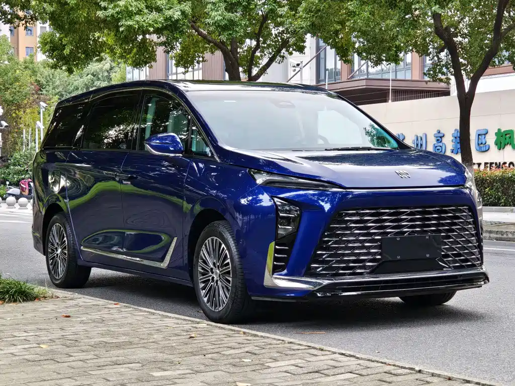 BUICK GL8 NEW ENERGY