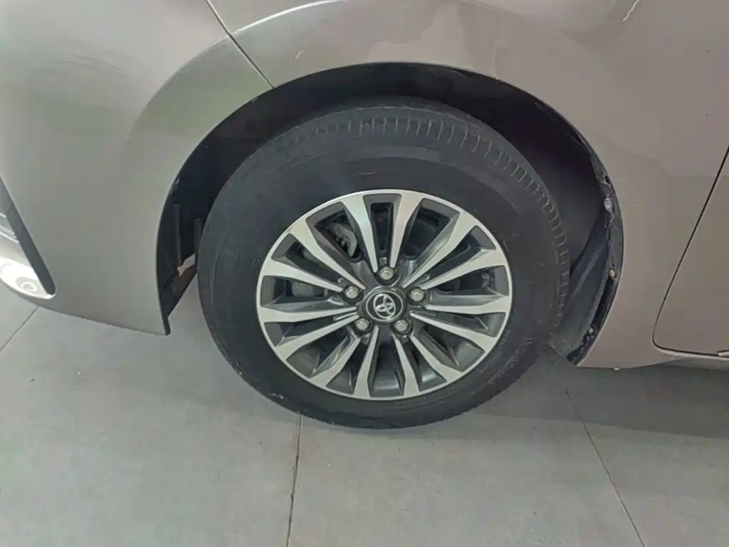Toyota Corolla — миниатюра 23