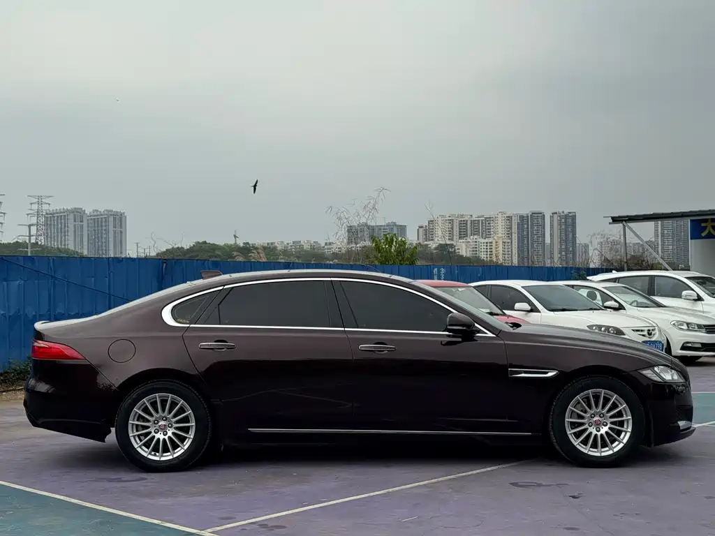 Jaguar XFL 2017 XFL 2.0T 200PS Luxury
