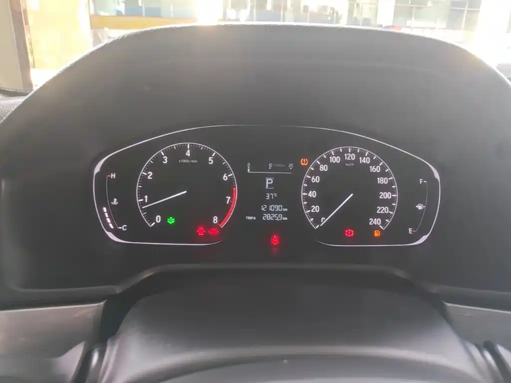 Honda Accord — миниатюра 12