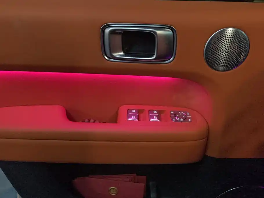 Li Auto Li L6 — миниатюра 7