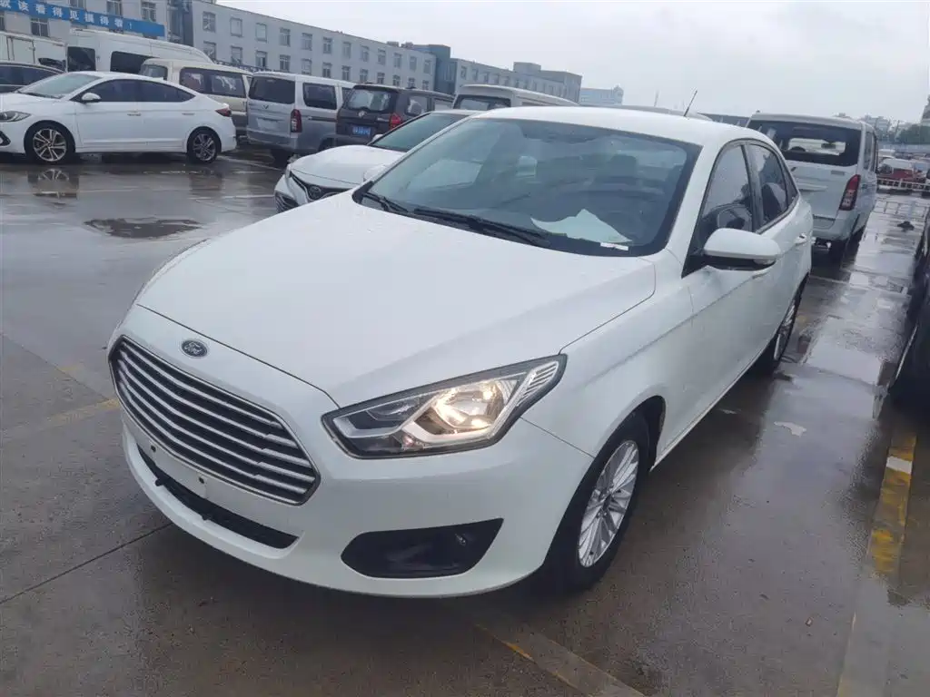 Ford Escort 2017