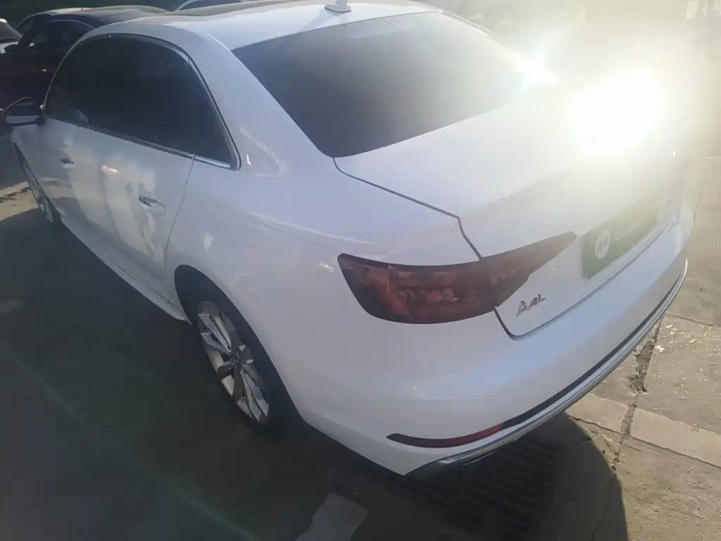 Audi A4L — миниатюра 5