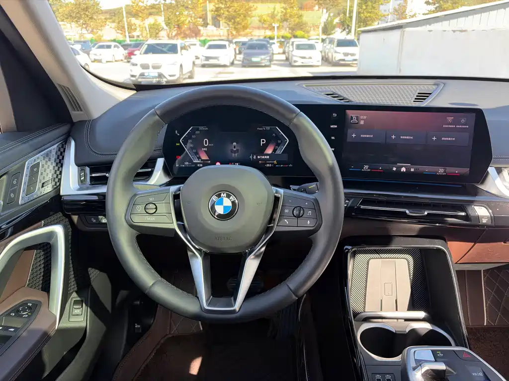 BMW X1 — миниатюра 11