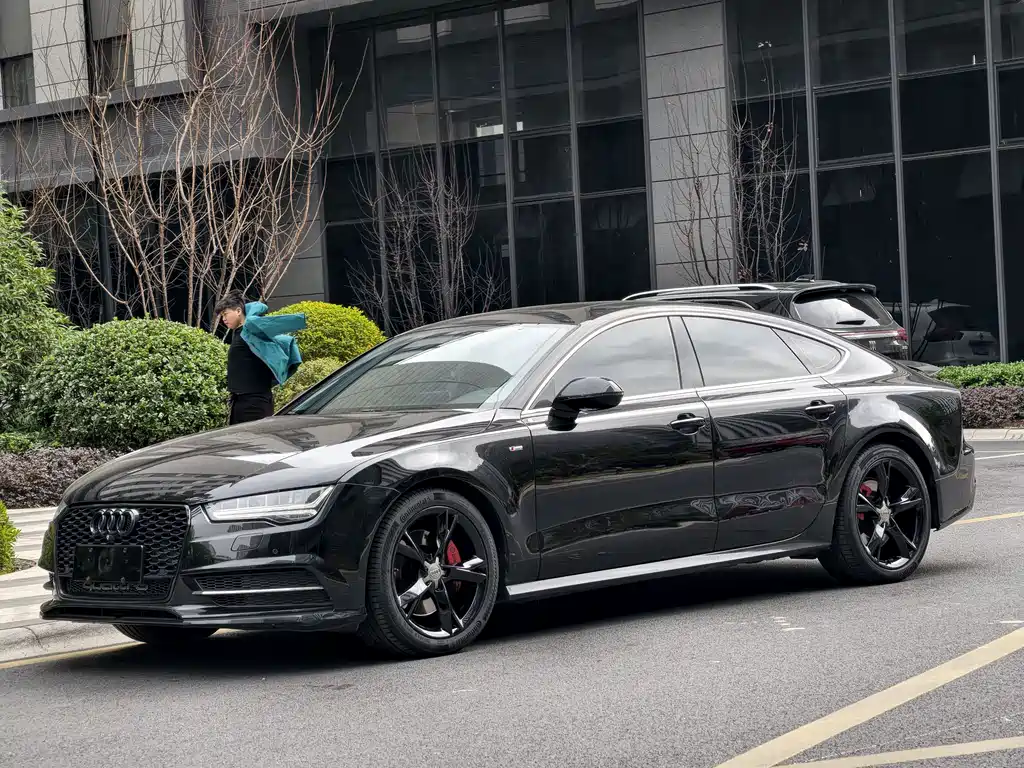 AUDI A7