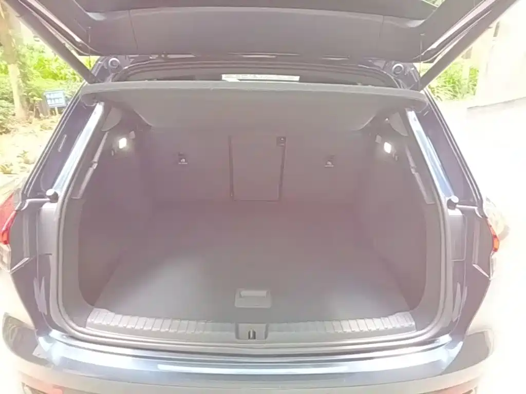 Audi Q4 e-tron — миниатюра 19