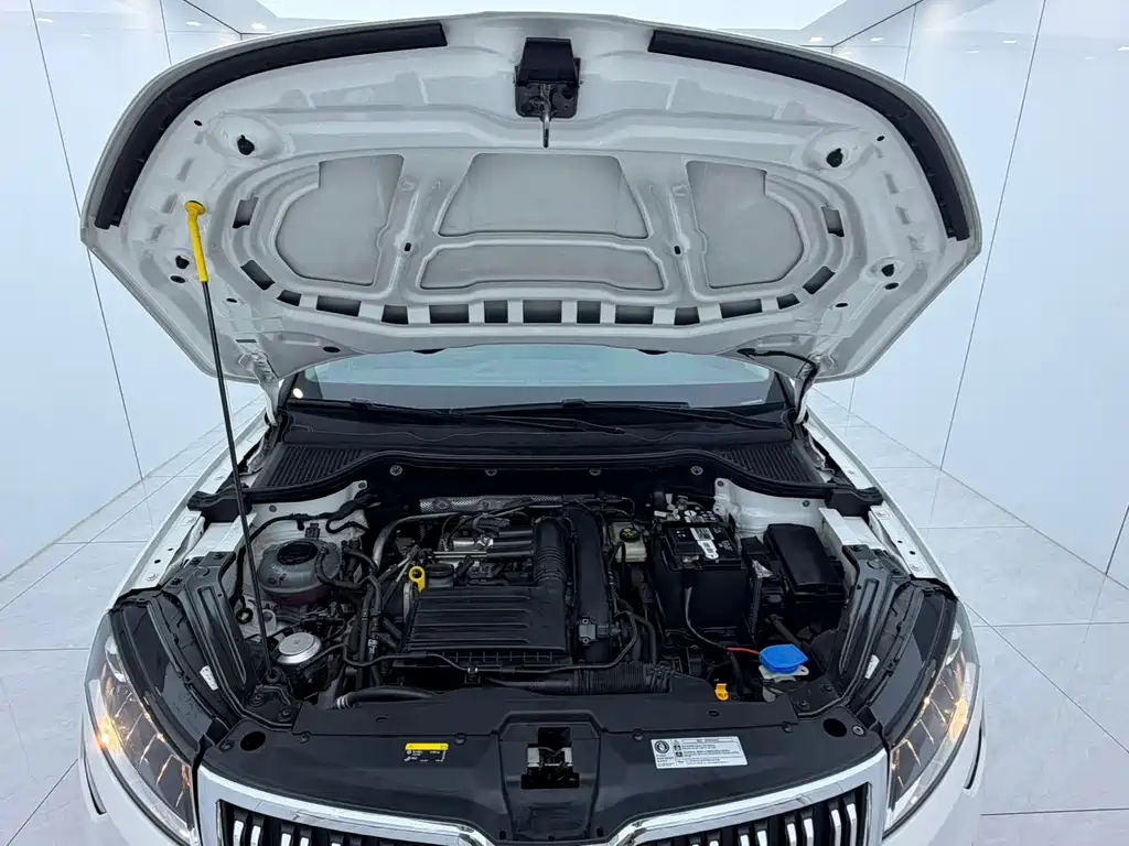 Skoda Karoq — миниатюра 17