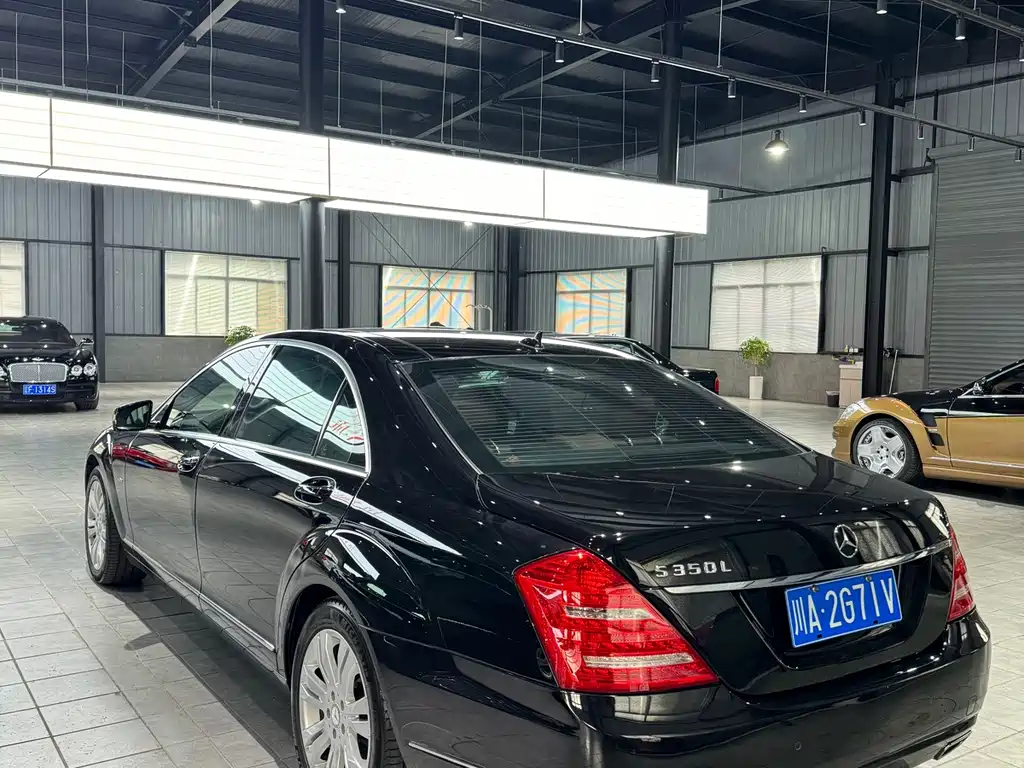 Mercedes-Benz S-Class — миниатюра 5