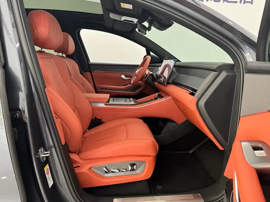 BYD Дон Л. — миниатюра 12