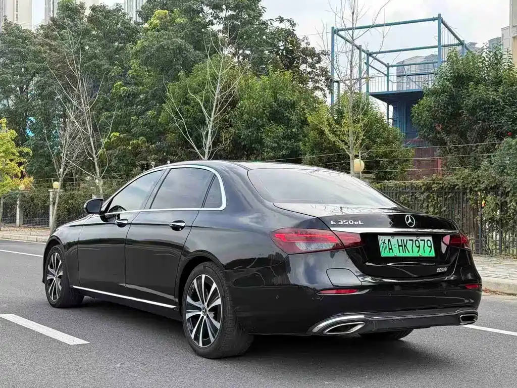 Mercedes-Benz E-Class New Energy — миниатюра 7