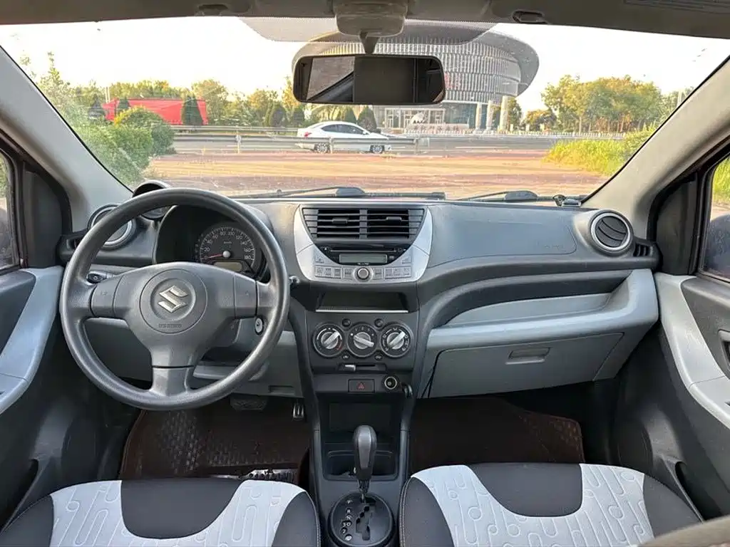 Suzuki Alto — миниатюра 9