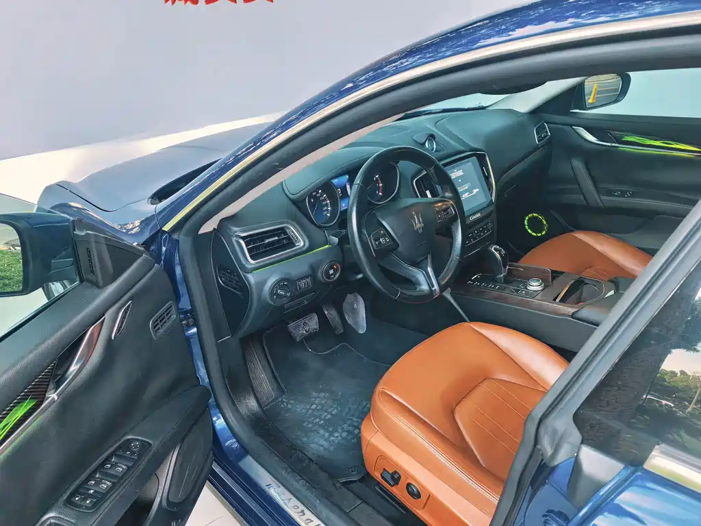 Maserati Ghibli — миниатюра 10