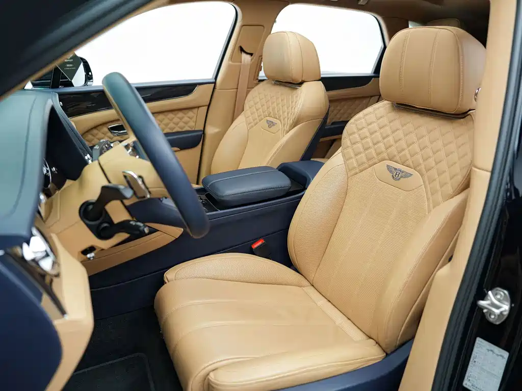 Bentley Bentayga — миниатюра 13