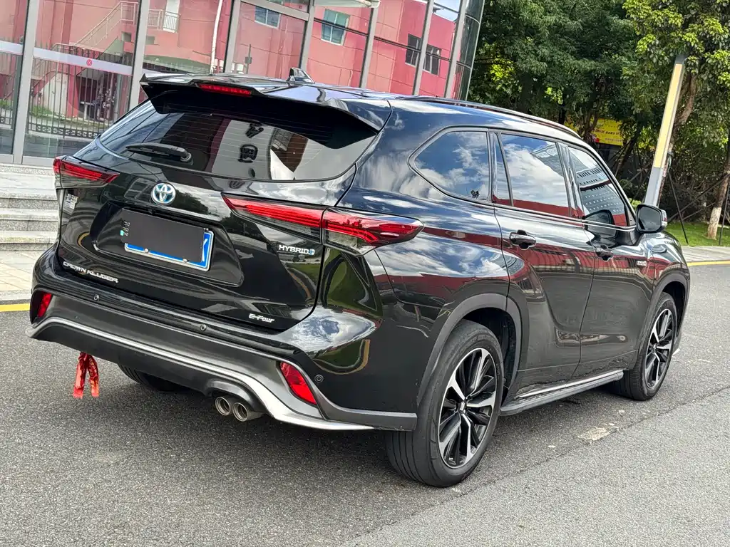 Toyota Crown Kluger 2023 2.5L HEV Luxury