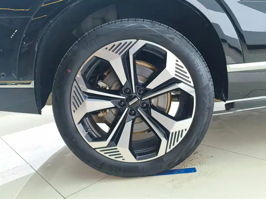 WEI PAI WEI BRAND BLUE MOUNTAIN