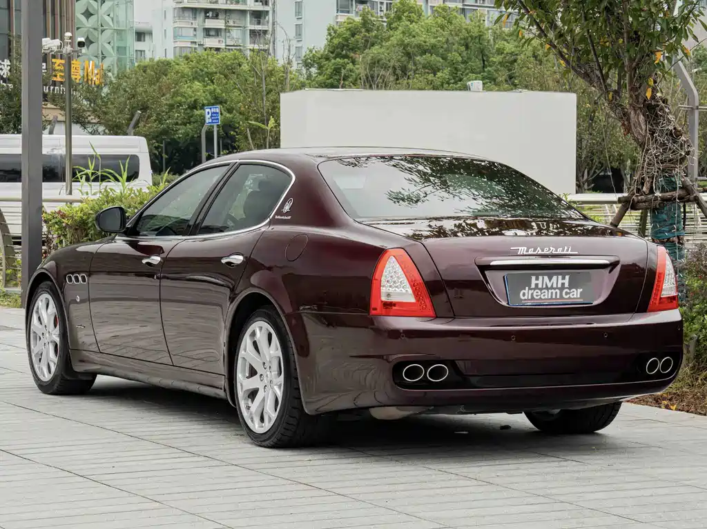 Maserati Quattroporte — миниатюра 10
