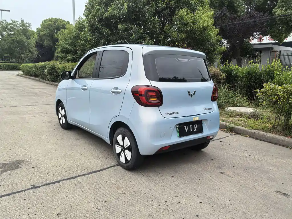 Wuling MINIEV — миниатюра 6