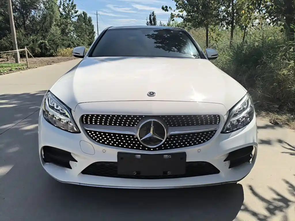Mercedes-Benz C-Class — миниатюра 3