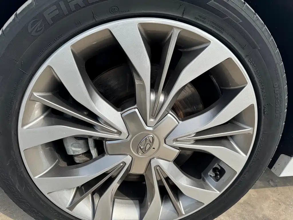 Hyundai Sonata — миниатюра 15