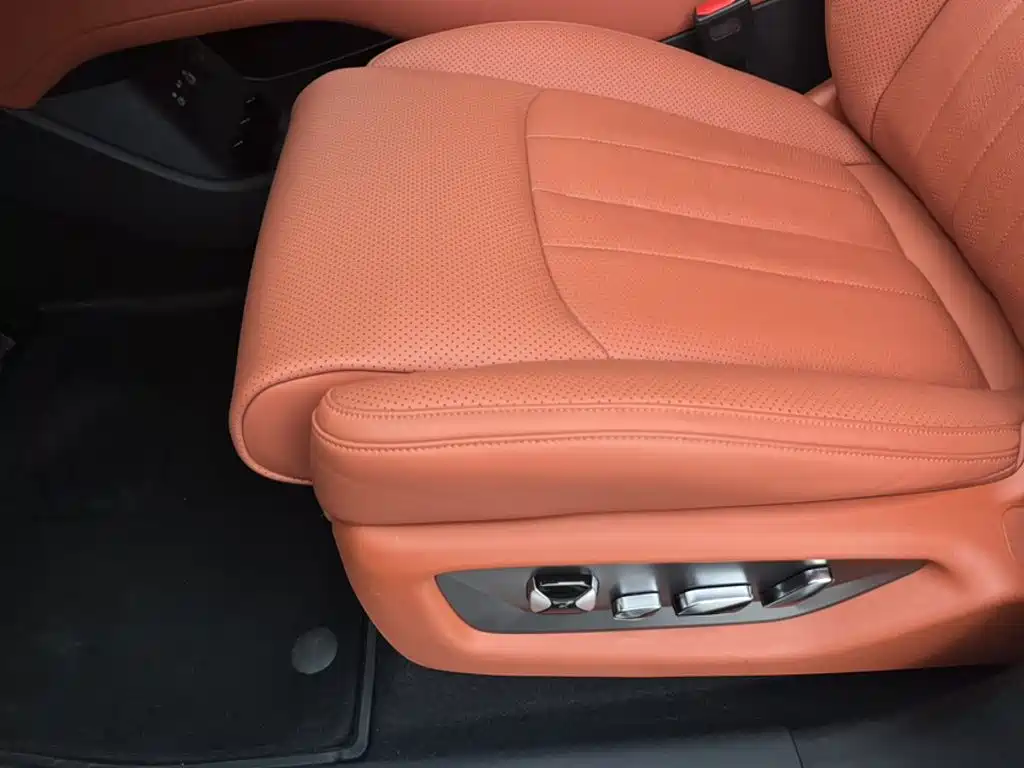 BYD Tang L — миниатюра 4