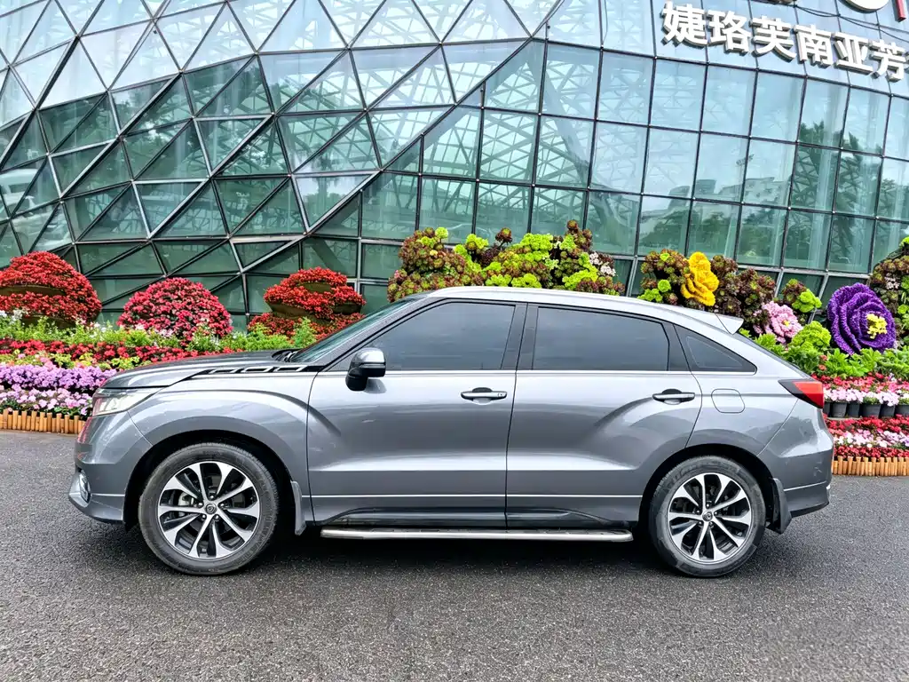 Honda Avancier 2017 240TURBO Luxury