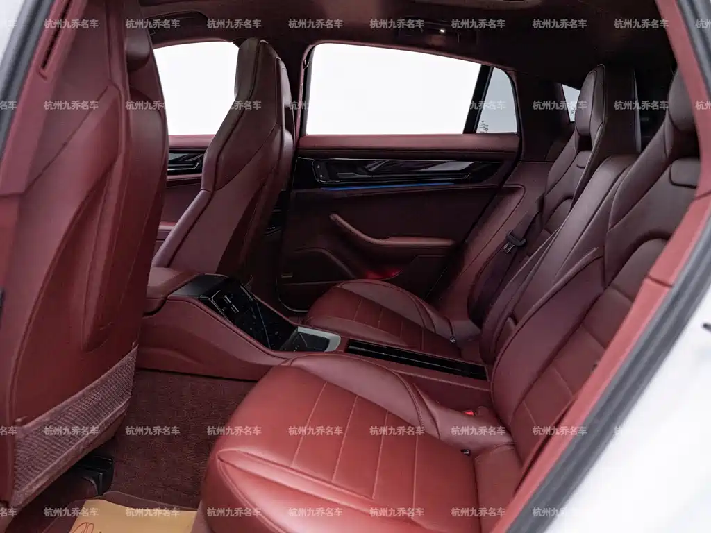 Porsche Panamera — миниатюра 15