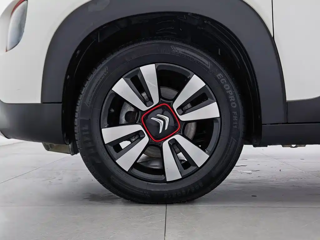 Citroen C4 Aircross — миниатюра 17