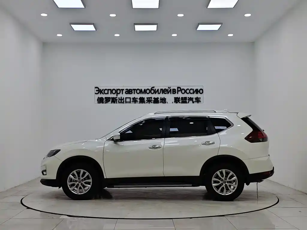 NISSAN QIJUN