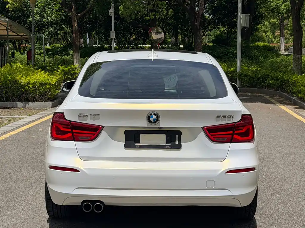 BMW 3 Series GT - фото 13