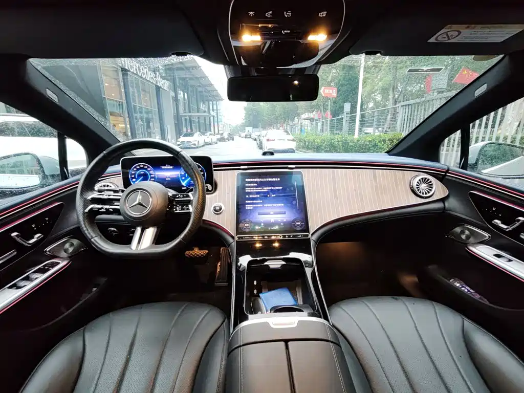 Mercedes-Benz EQE — миниатюра 13