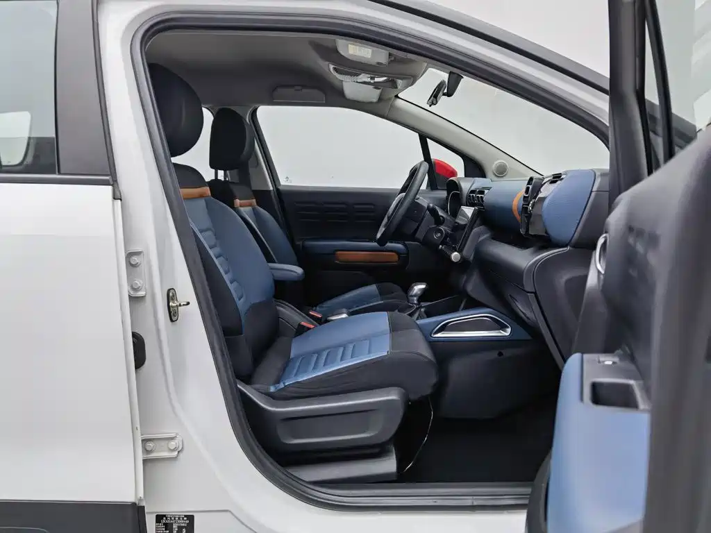 Citroen C4 Aircross — миниатюра 23