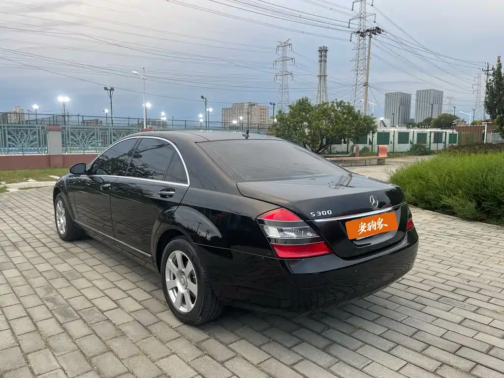 Mercedes-Benz S-Class S 2006 S 300