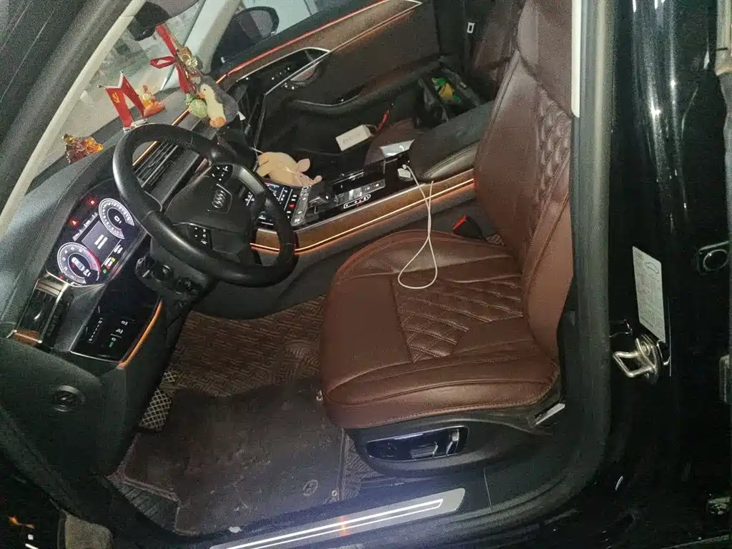 Audi A8 — миниатюра 8