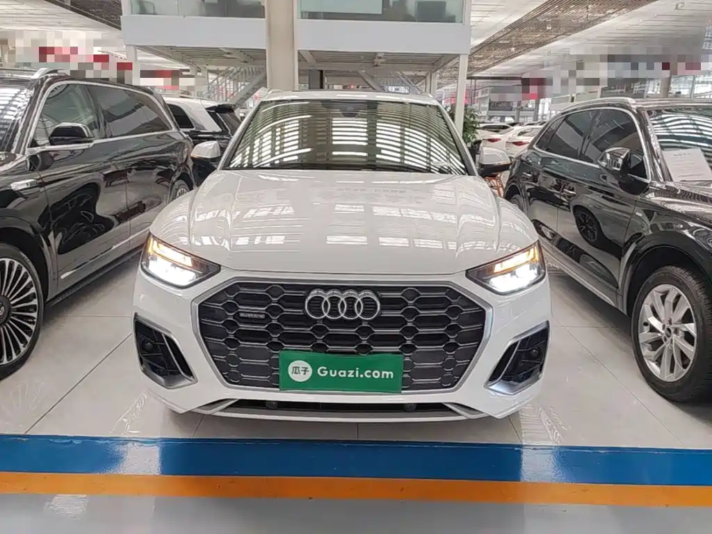 Audi Q5L — миниатюра 3