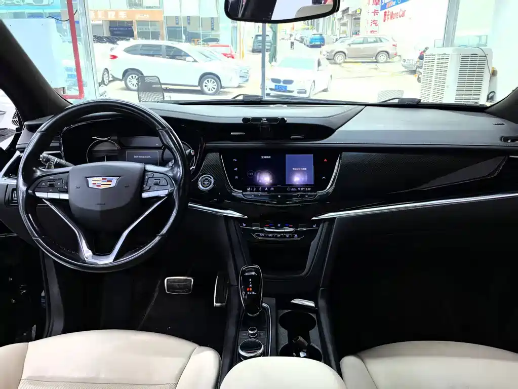 Cadillac XT6 — миниатюра 6