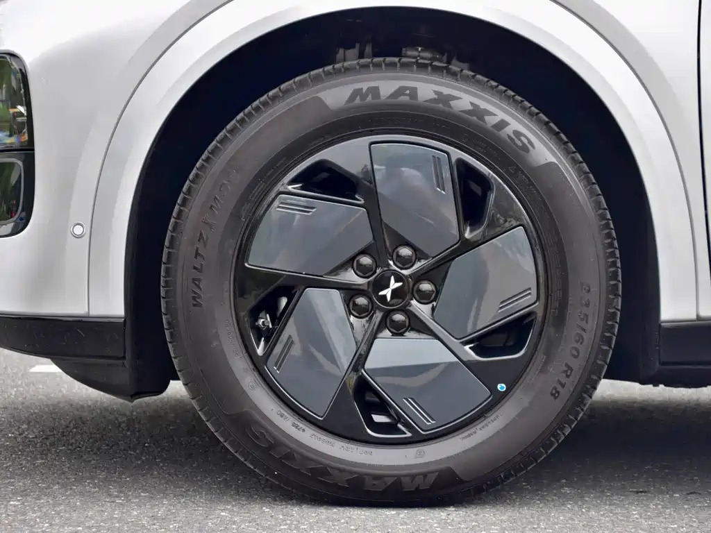 XPeng G6 — миниатюра 7