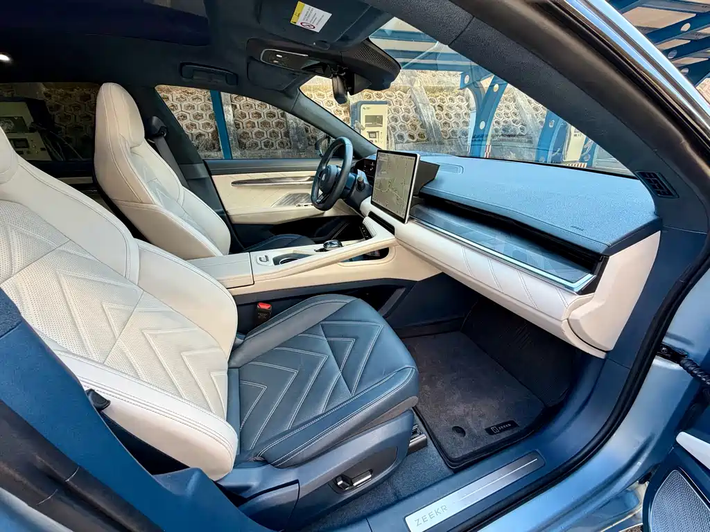 ZEEKR EXTREME KRYPTON 001