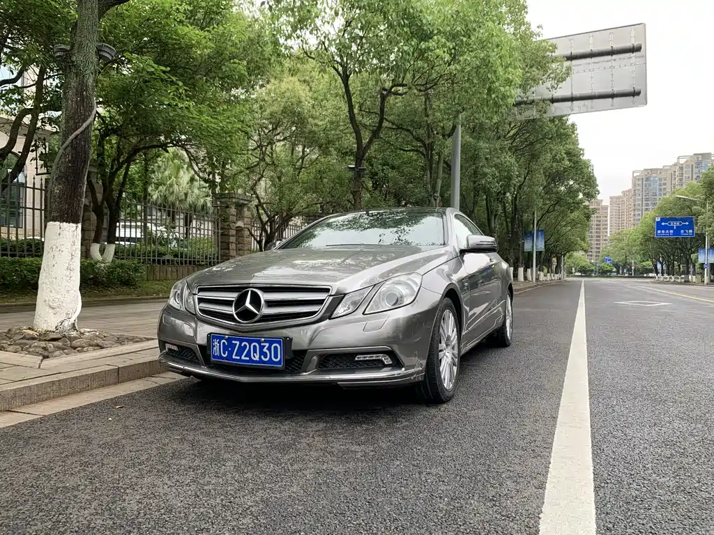 Mercedes-Benz E-Class (Import) 2012