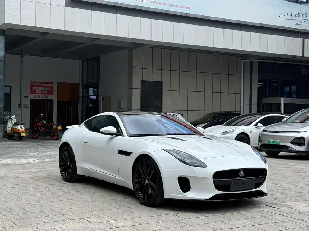 Jaguar F-TYPE — миниатюра 3