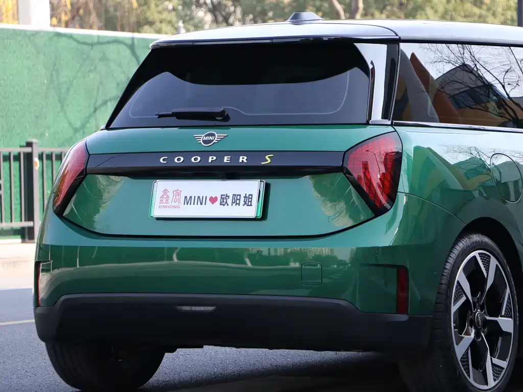 MINI ELECTRIC  COOPER