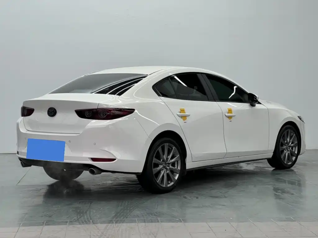 MAZDA 3 ANGKESAILA