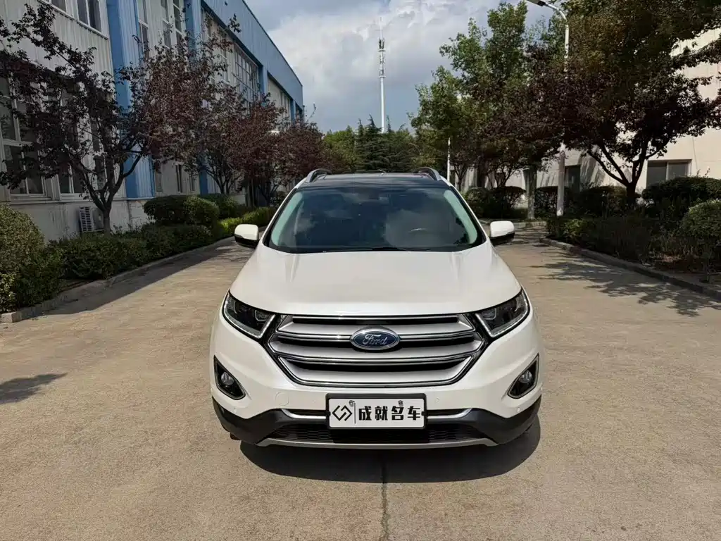 Ford Edge — миниатюра 2