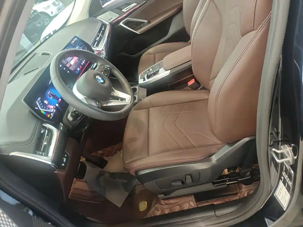 BMW X1 — миниатюра 15