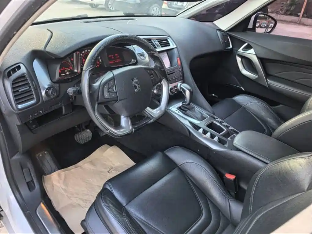 DS 5 2015 1.6T THP160