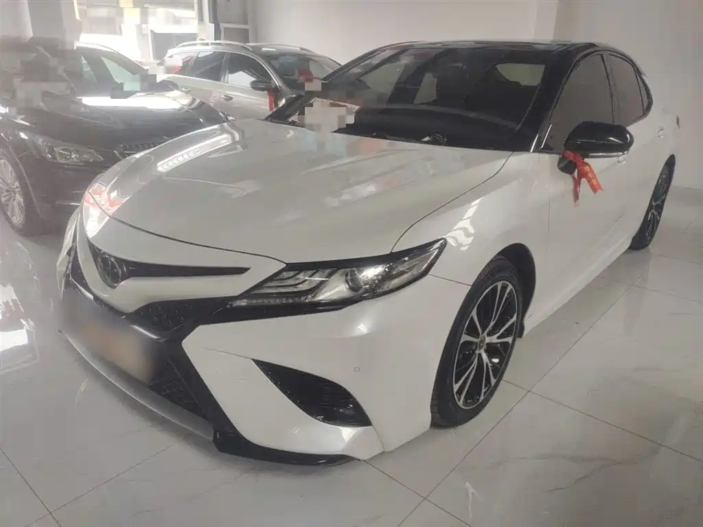 Toyota Camry 2018
