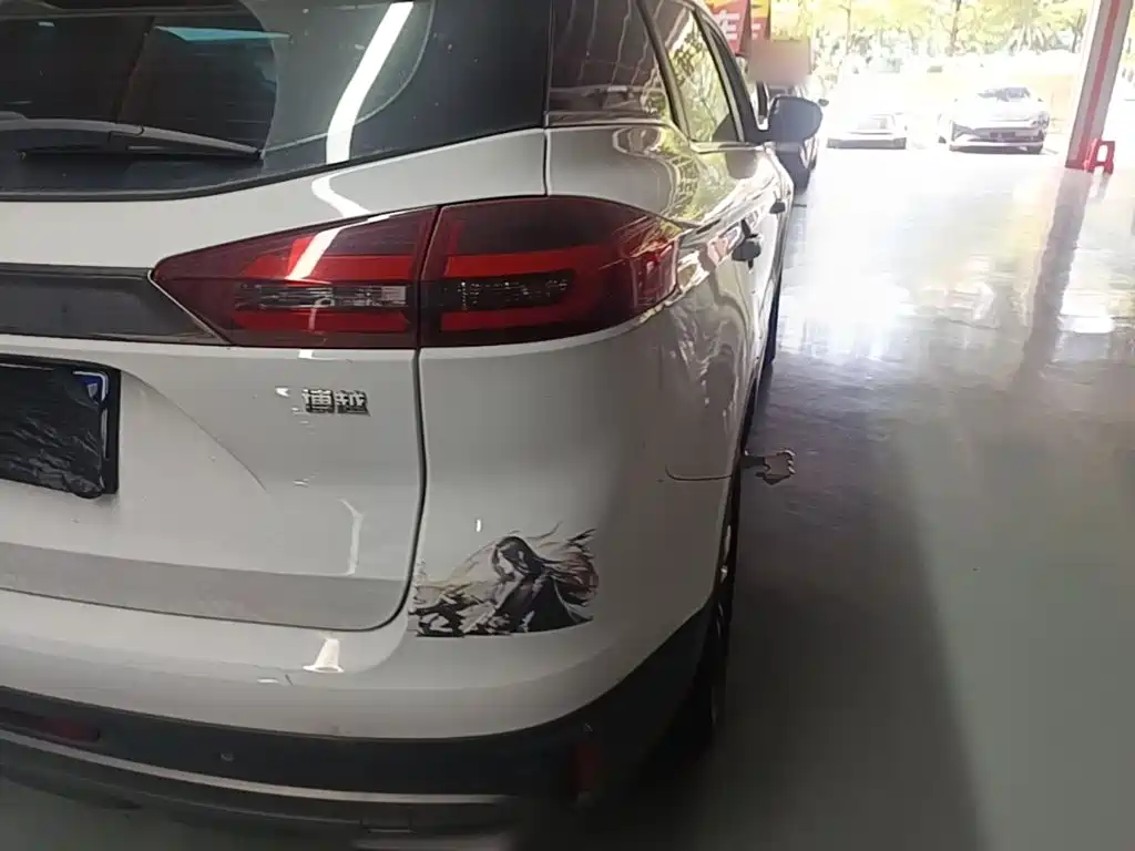 Geely Boyue — миниатюра 8