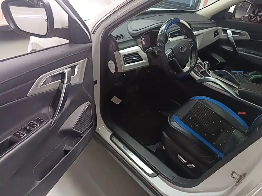 Geely Boyue — миниатюра 16