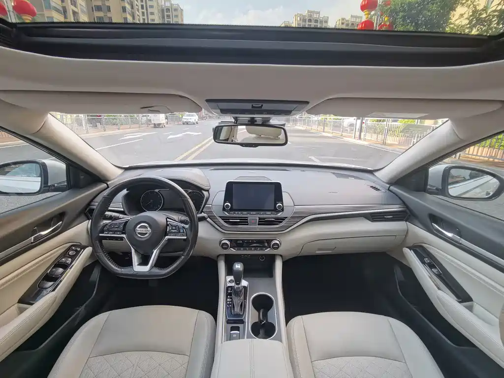 Nissan Teana — миниатюра 6