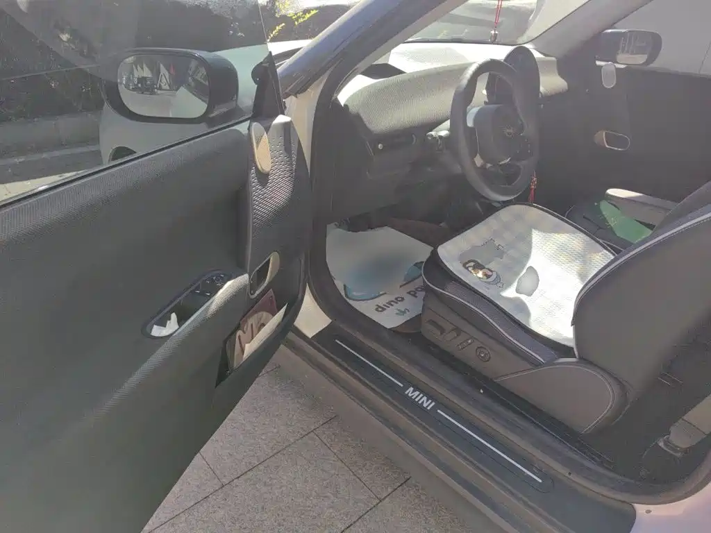 MINI MINI COOPER EV — миниатюра 12