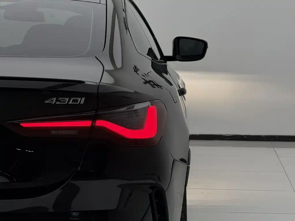 BMW 4 Series — миниатюра 8